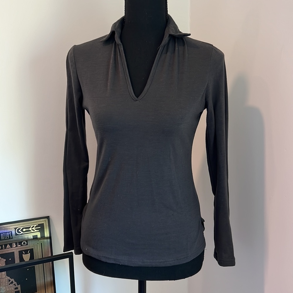 Grey collared v neck size M